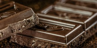 Chocolate amargo reduz o risco de depressão, aponta estudo!