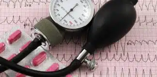A hora de dormir pode ser o melhor momento para tomar medicamentos para pressão arterial