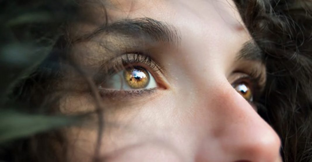 Olho biônico, tão sensível quanto a retina humana, pode dar visão a milhões