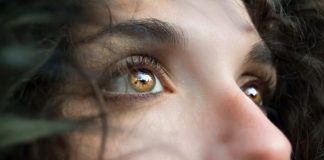 Olho biônico, tão sensível quanto a retina humana, pode dar visão a milhões