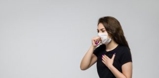 Cientistas desenvolvem detector de tosse que identifica 97% dos casos de COVID-19, mesmo em pessoas assintomáticas