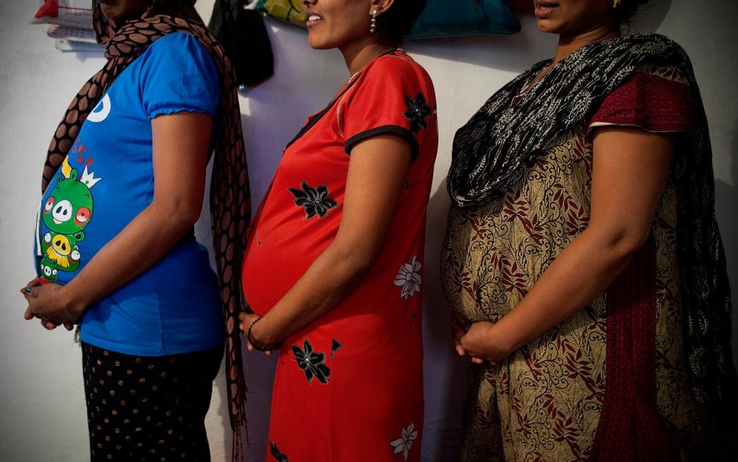 Para combater a superpopulação, a Índia pode pagar às pessoas para serem esterilizadas