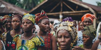 Pobreza menstrual, escassez de água e educação de meninas na África