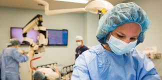 Risco de morte para pacientes do sexo feminino é muito maior se o cirurgião for homem, revela estudo