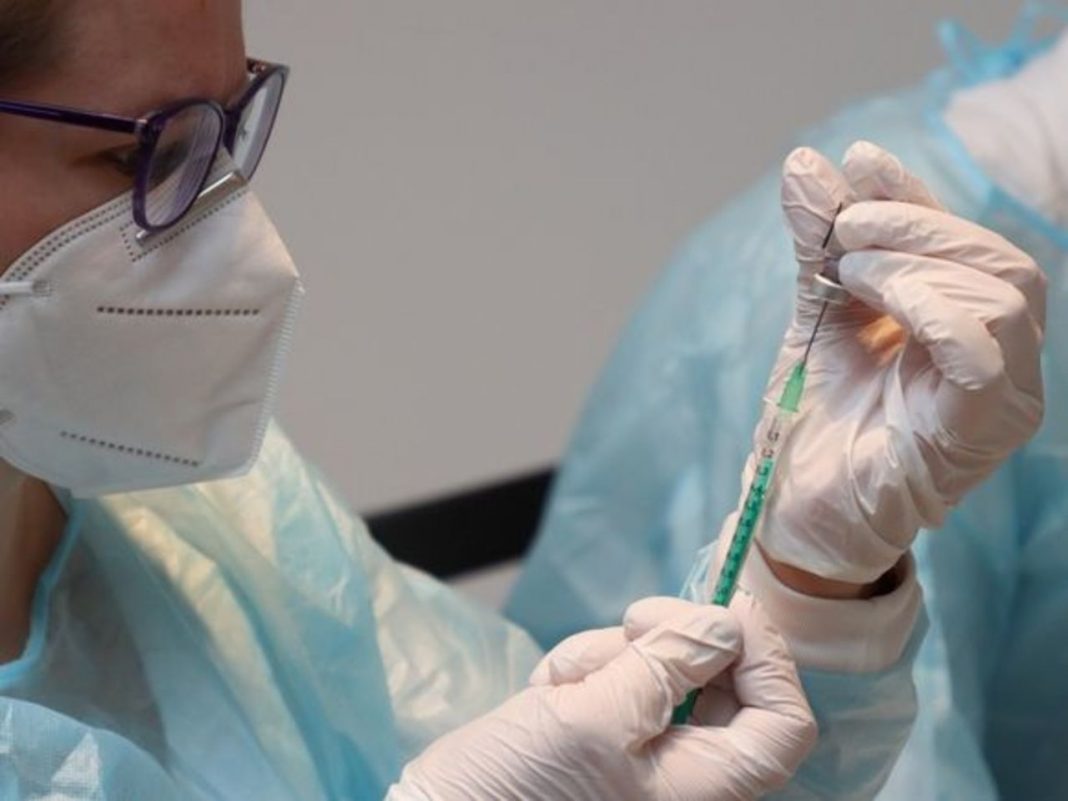Cientistas criam vacina de mRNA contra gripe que pode durar anos